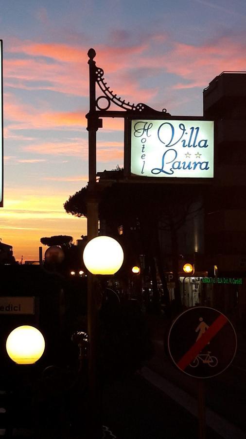 Hotel Villa Laura Ρίμινι Εξωτερικό φωτογραφία